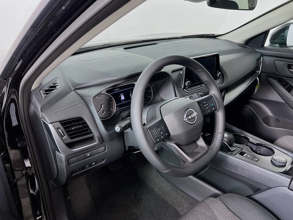 New 2026 Nissan Rogue SV AWD/4WD image 8
