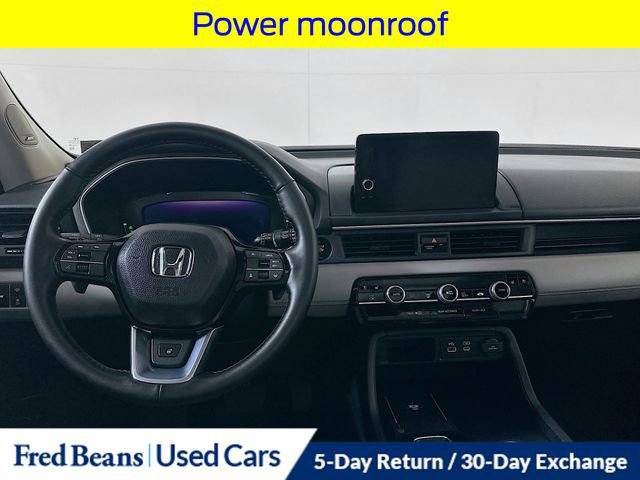 Used 2025 Honda Pilot Elite image 28