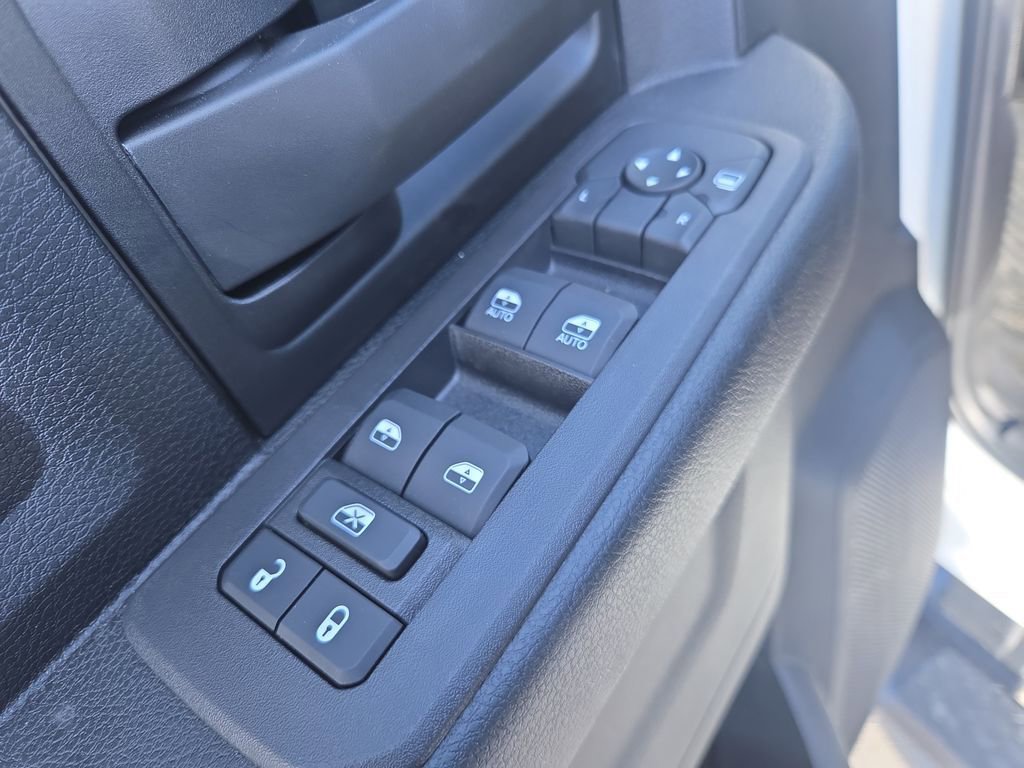 New 2026 RAM 5500 Tradesman AWD/4WD image 12