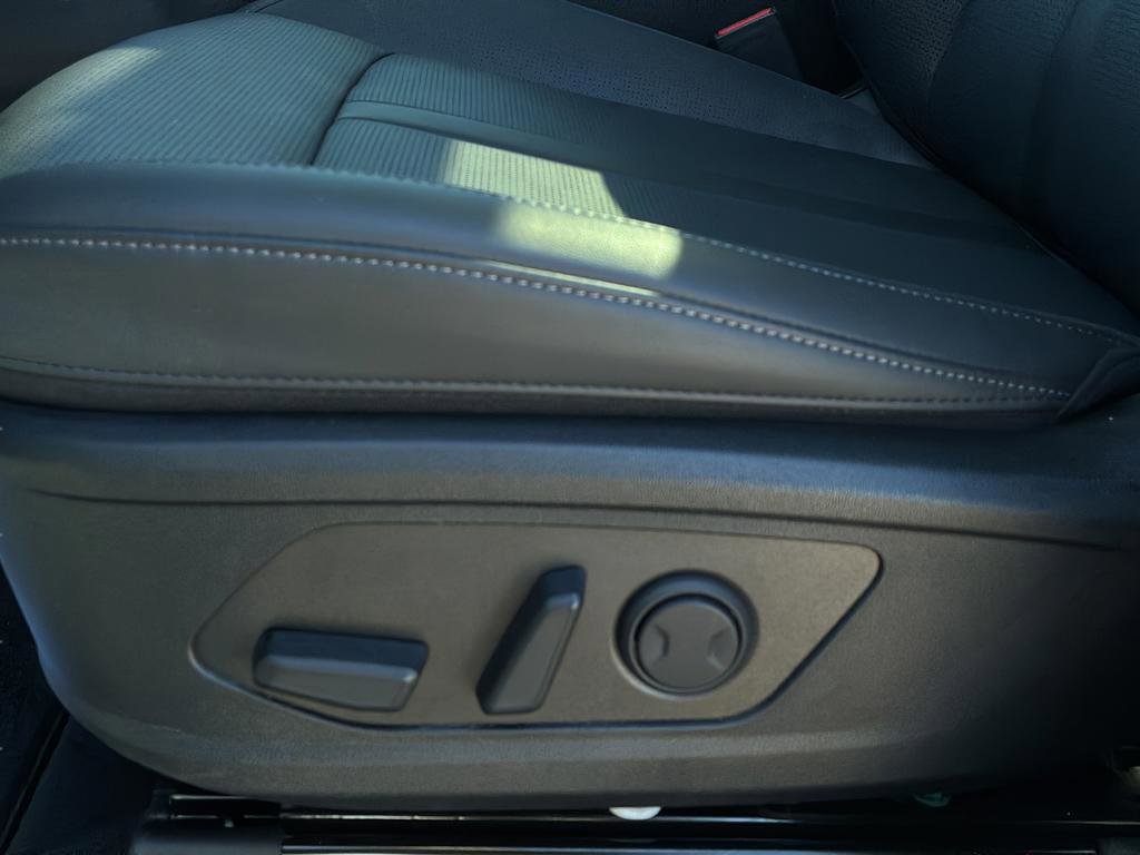 New 2025 Kia Sorento S w/ Panoramic Sunroof Package image 11