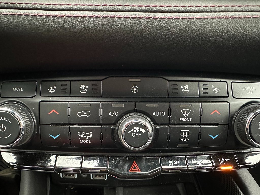 Used 2022 Dodge Durango R/T image 6