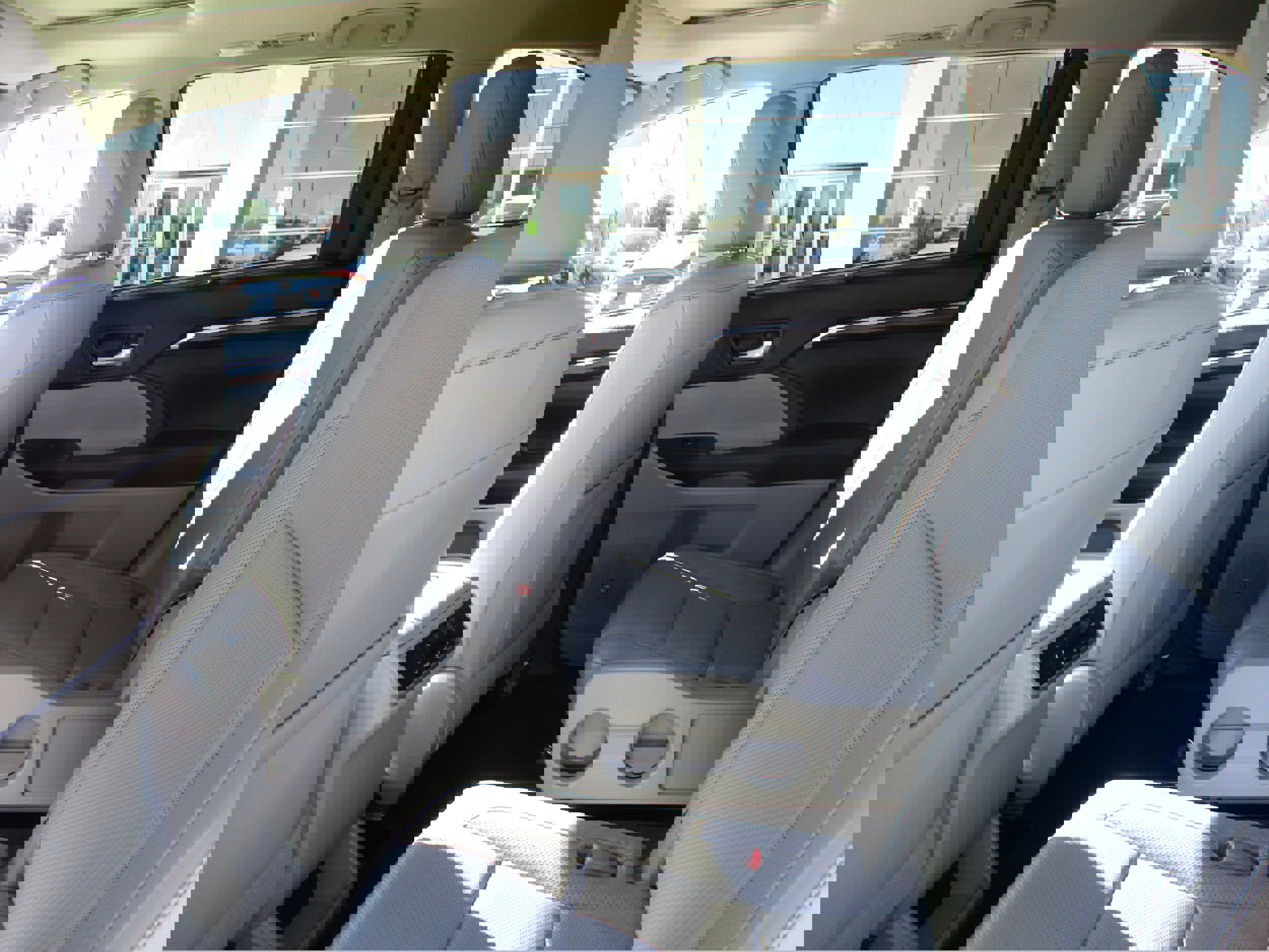 Used 2016 Toyota Highlander Limited image 40