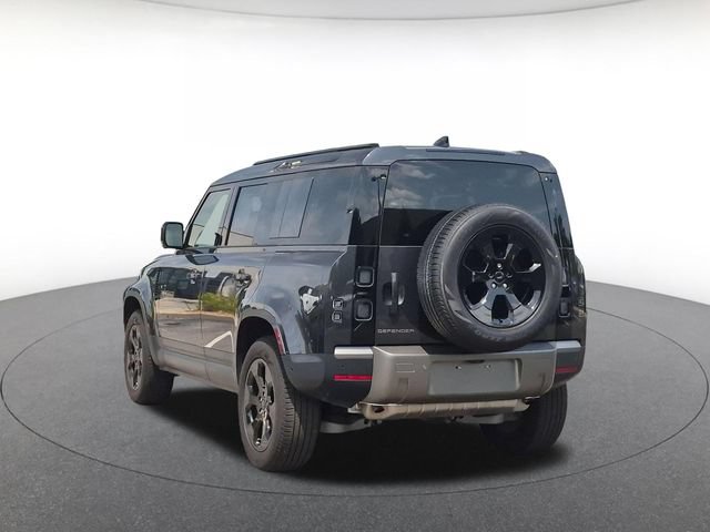 Used 2026 Land Rover Defender 110 S AWD/4WD image 7