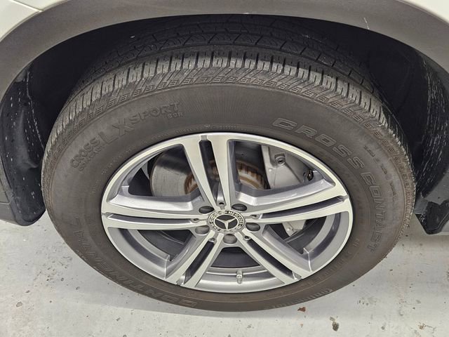 Used 2022 Mercedes-Benz GLC 300 image 10