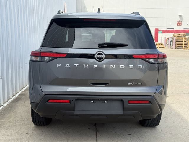 Used 2024 Nissan Pathfinder SV AWD/4WD image 5