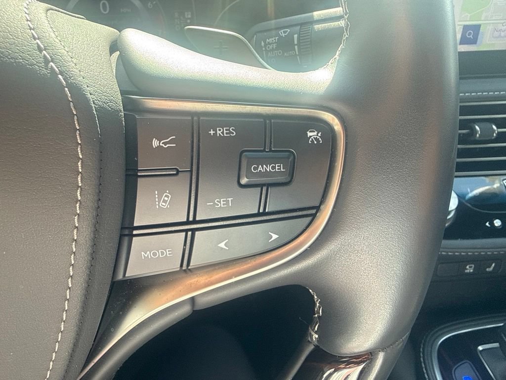 Used 2023 Lexus LS 500 w/ Interior Upgrade Package RWD image 18