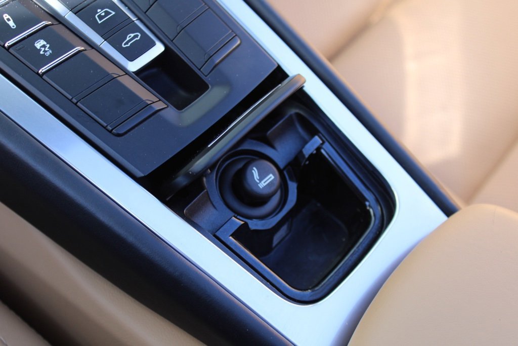 Used 2016 Porsche 911 Carrera S image 32