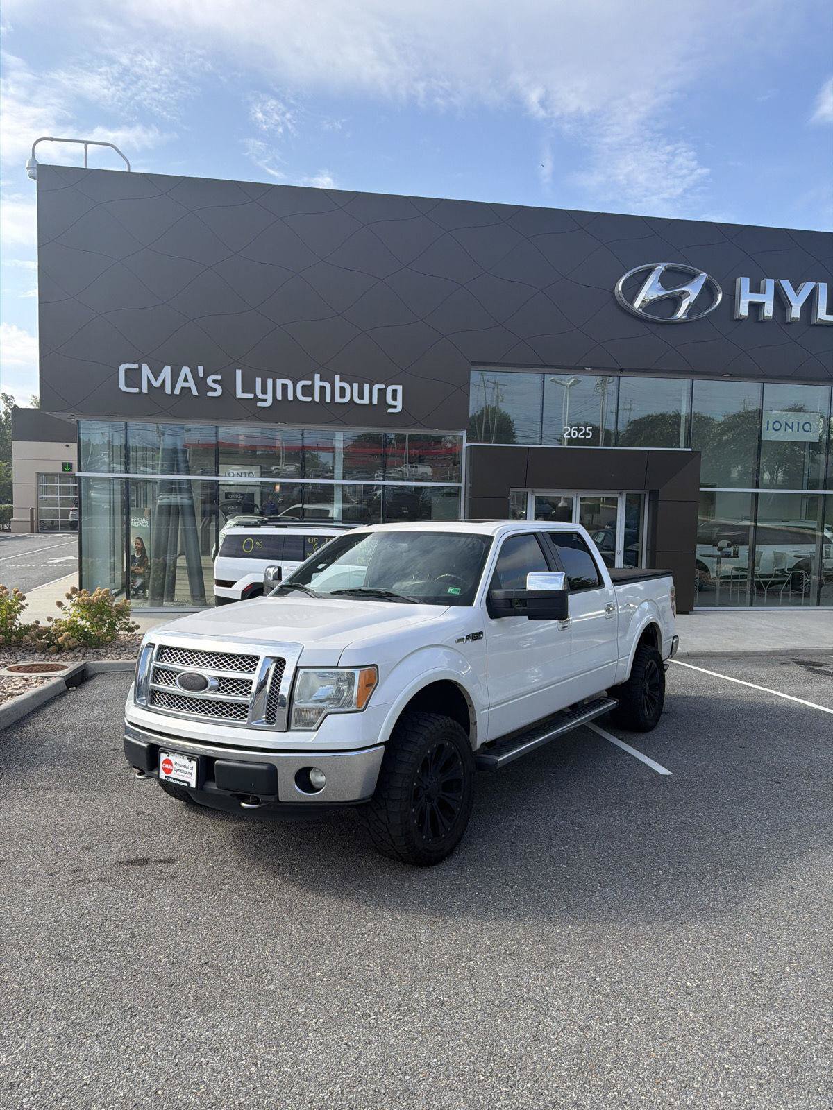 Used 2011 Ford F150 Lariat w/ Lariat Chrome Pkg