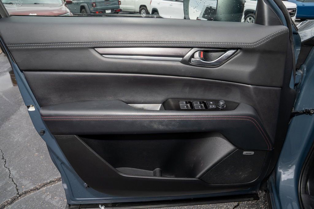 Used 2023 MAZDA CX-5 Carbon Edition image 12