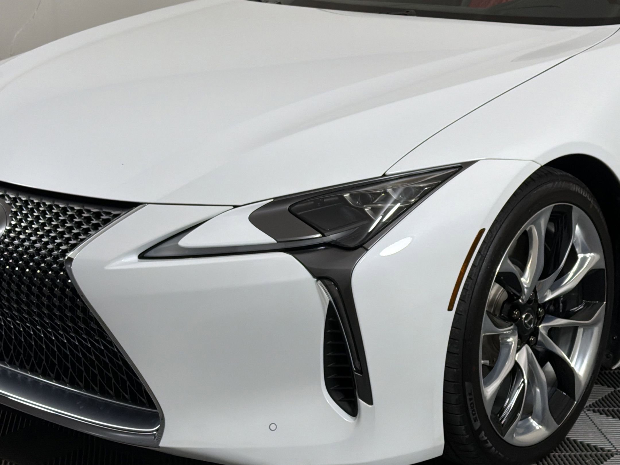 Used 2021 Lexus LC 500 Convertible w/ Touring Package RWD image 13