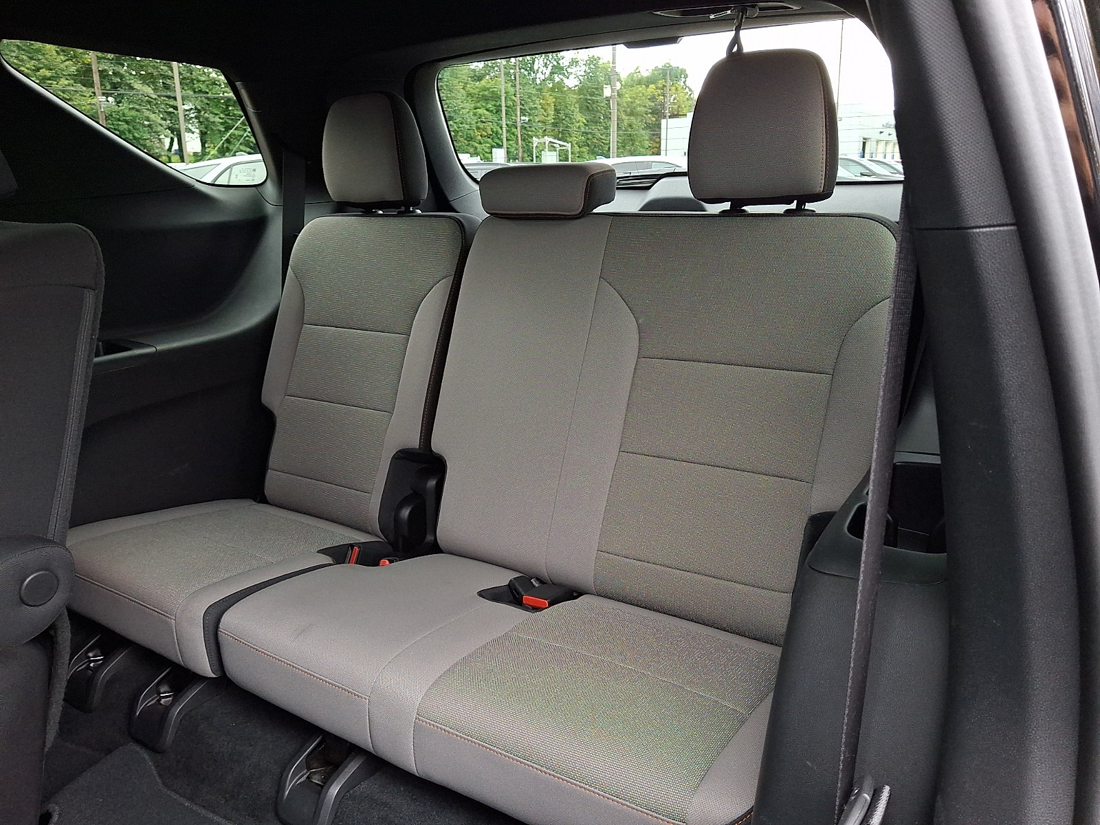 Used 2026 Chevrolet Traverse LT w/ Driver Confidence Package FWD image 10