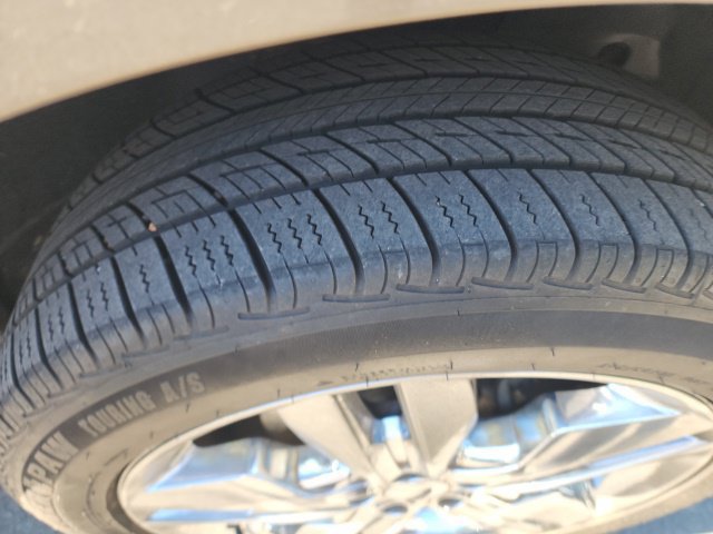 Used 2013 Ford Edge SEL FWD image 26