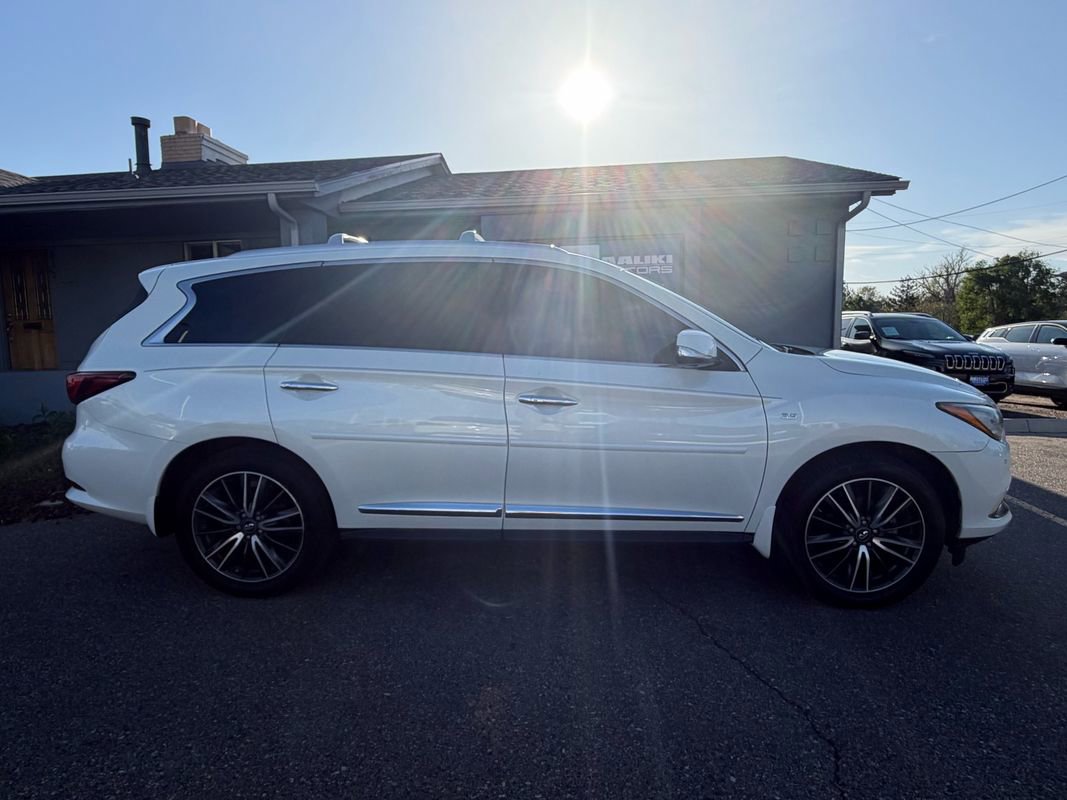 Used 2019 INFINITI QX60 Luxe w/ Sensory Package image 12