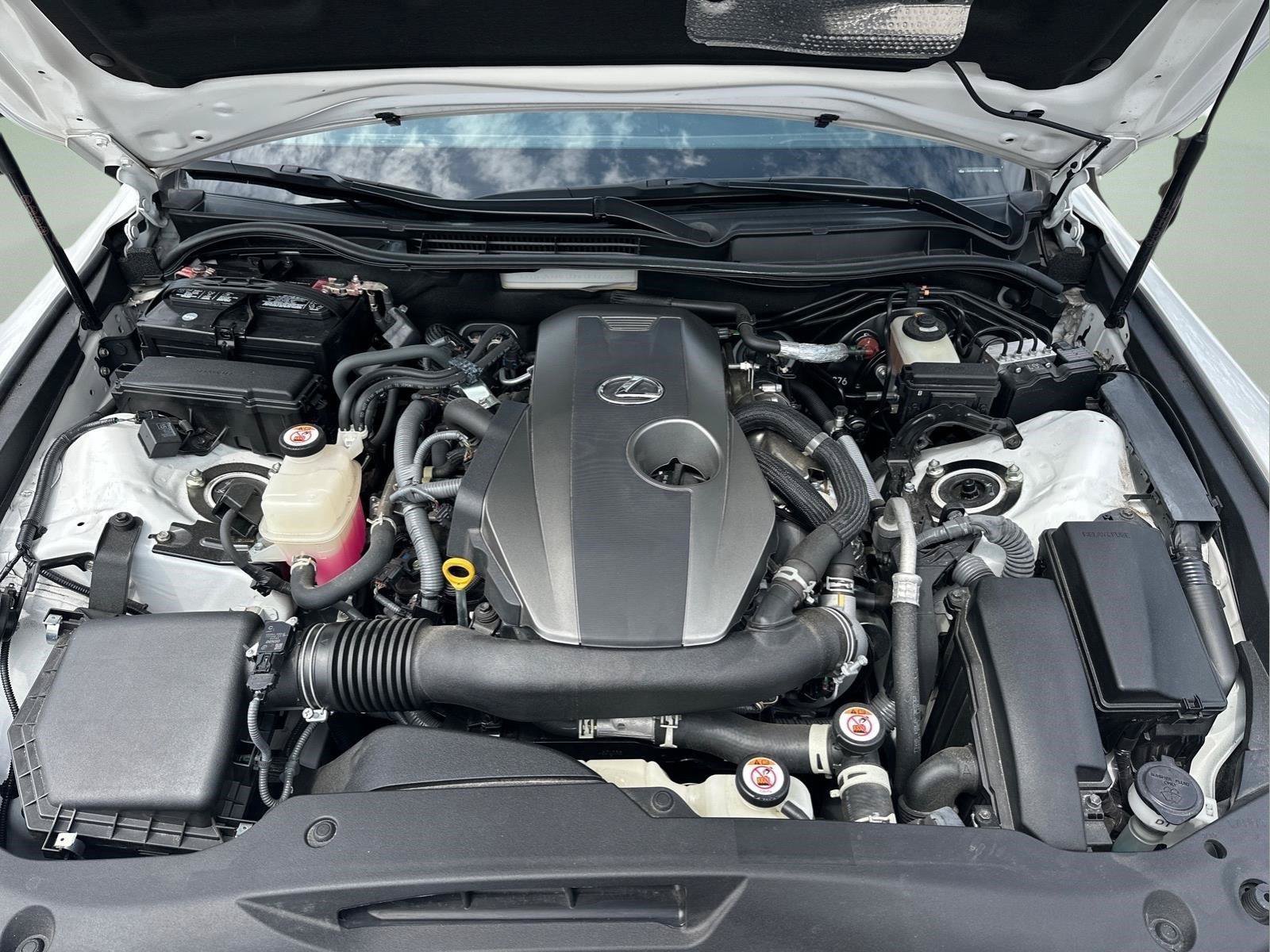 Used 2021 Lexus IS 300 w/ Comfort Package RWD image 29