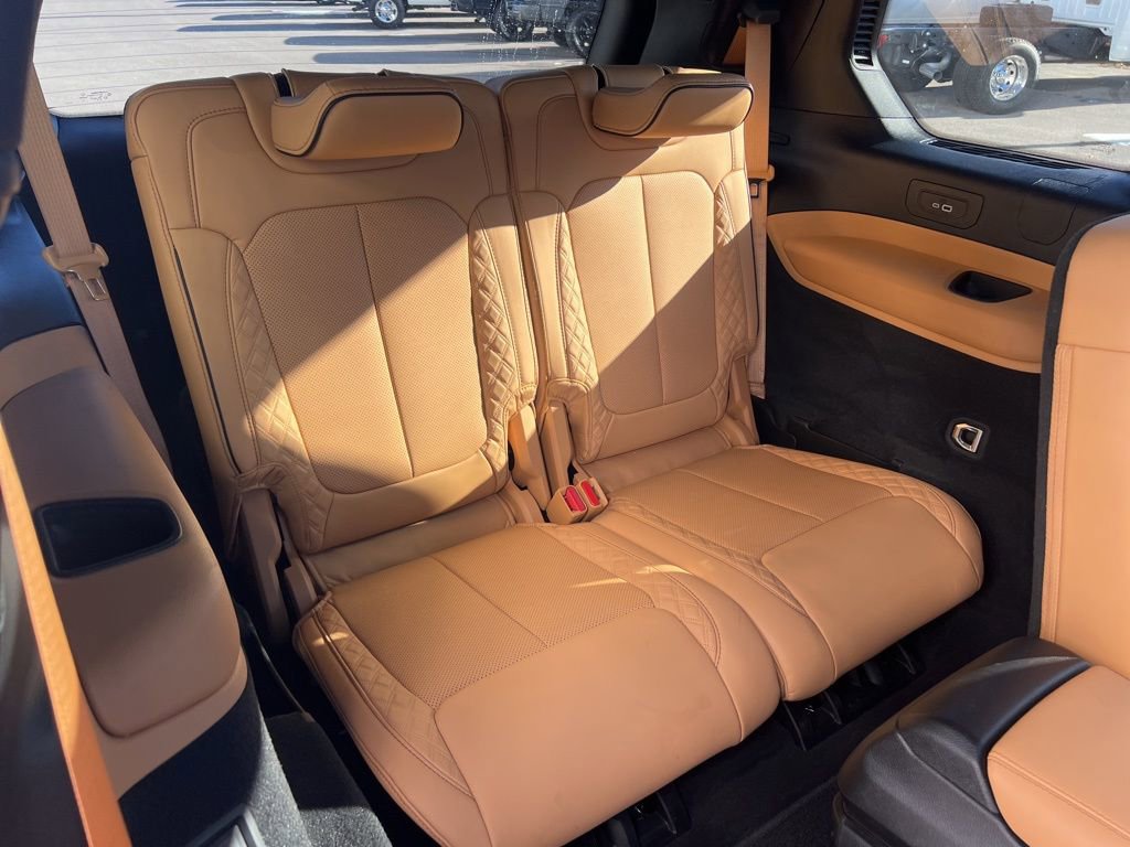 Used 2024 Jeep Grand Cherokee L Summit AWD/4WD image 28
