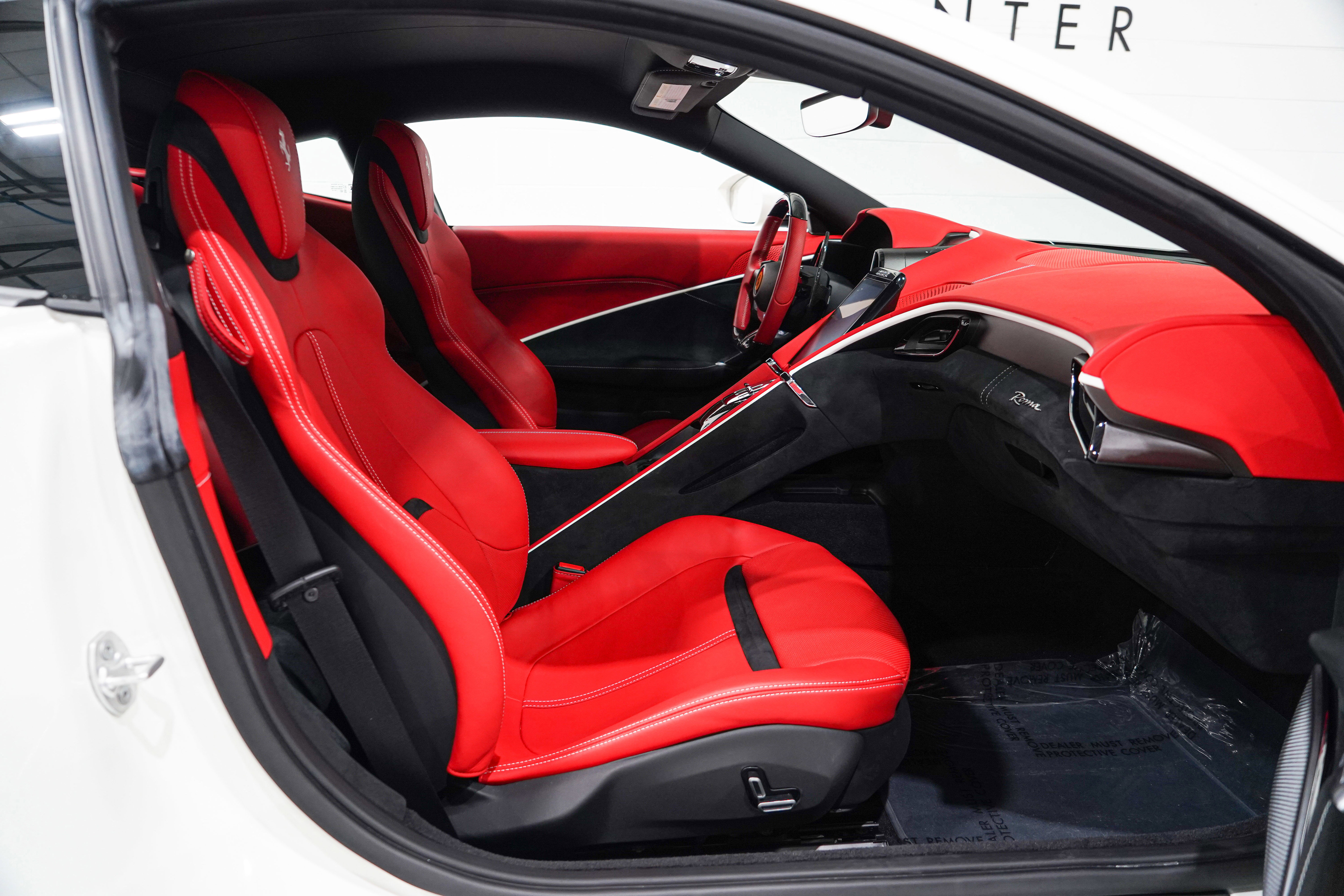 Used 2024 Ferrari Roma RWD image 16