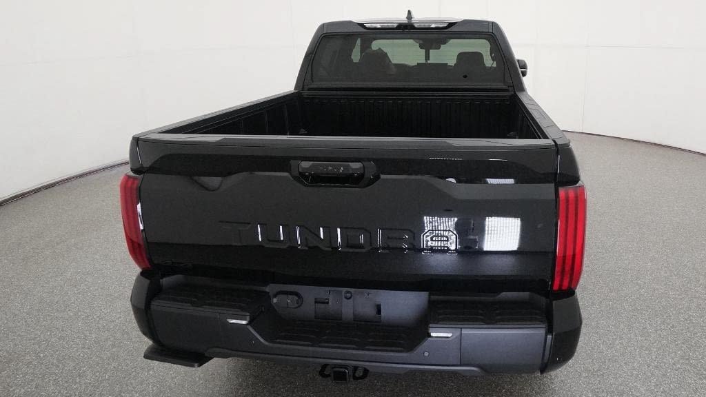 Used 2026 Toyota Tundra SR5 AWD/4WD image 9