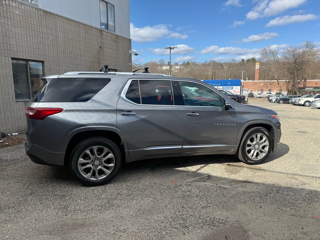 Used 2019 Chevrolet Traverse Premier w/ LPO, Floor Liner Package AWD/4WD image 38