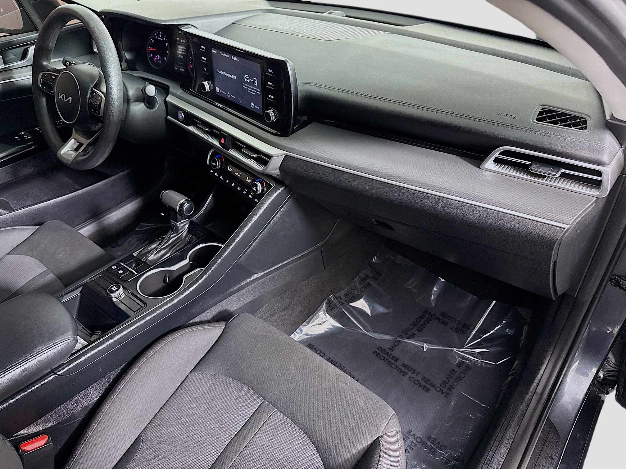 Used 2022 Kia K5 LXS image 30