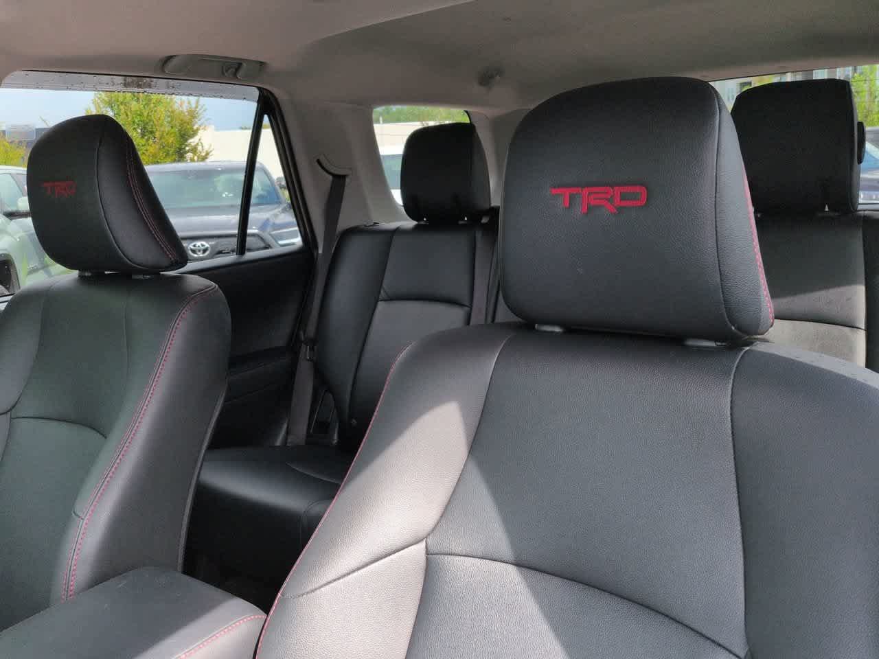 Certified 2024 Toyota 4Runner TRD Off-Road Premium w/ Moonroof Package AWD/4WD image 8