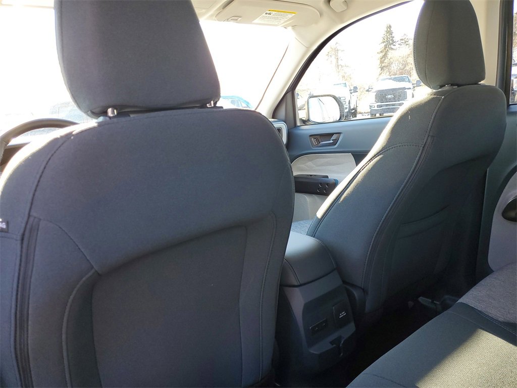 New 2026 Ford Maverick XLT w/ Equipment Group 301A image 30