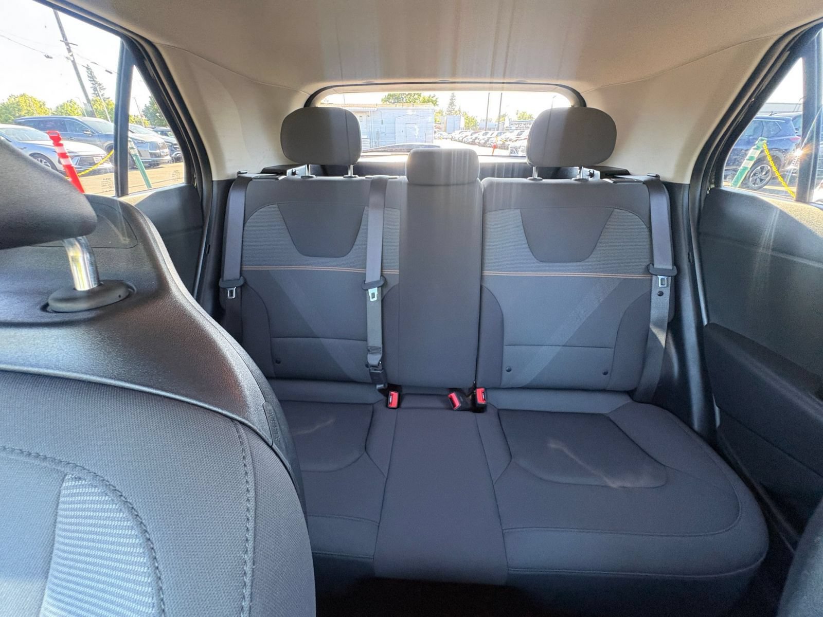 Used 2026 Kia Niro LX FWD image 36