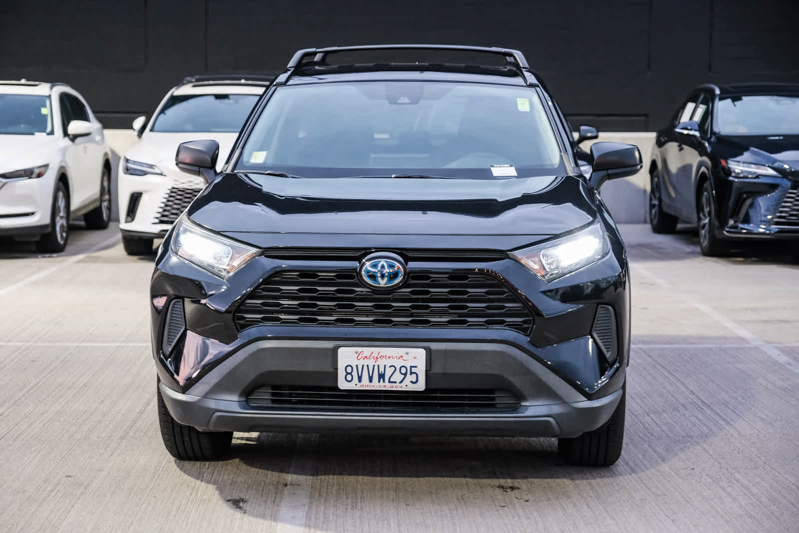 Used 2021 Toyota RAV4 LE w/ Carpet Mat Package (TMS) AWD/4WD image 2