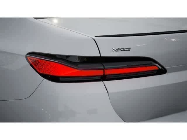 New 2026 BMW 740i xDrive AWD/4WD image 8