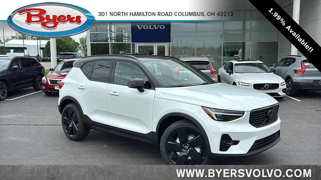 New 2026 Volvo XC40 B5 Ultra w/ Climate Package