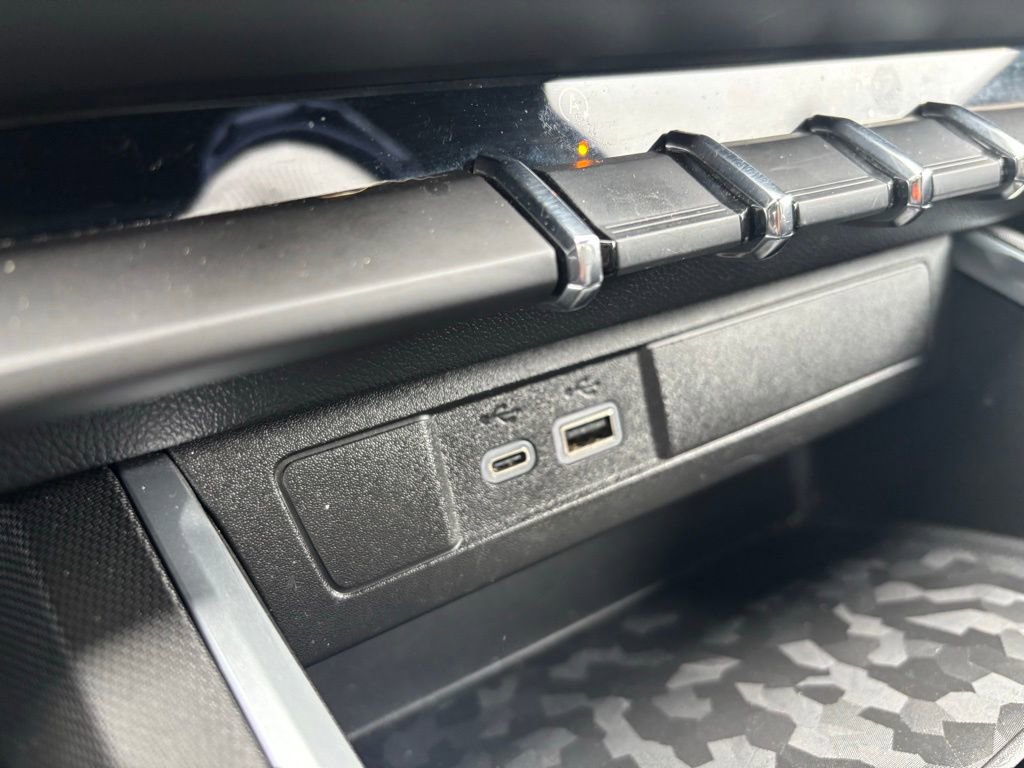 Used 2024 Chevrolet Colorado Trail Boss w/ Advanced Trailering Package image 25