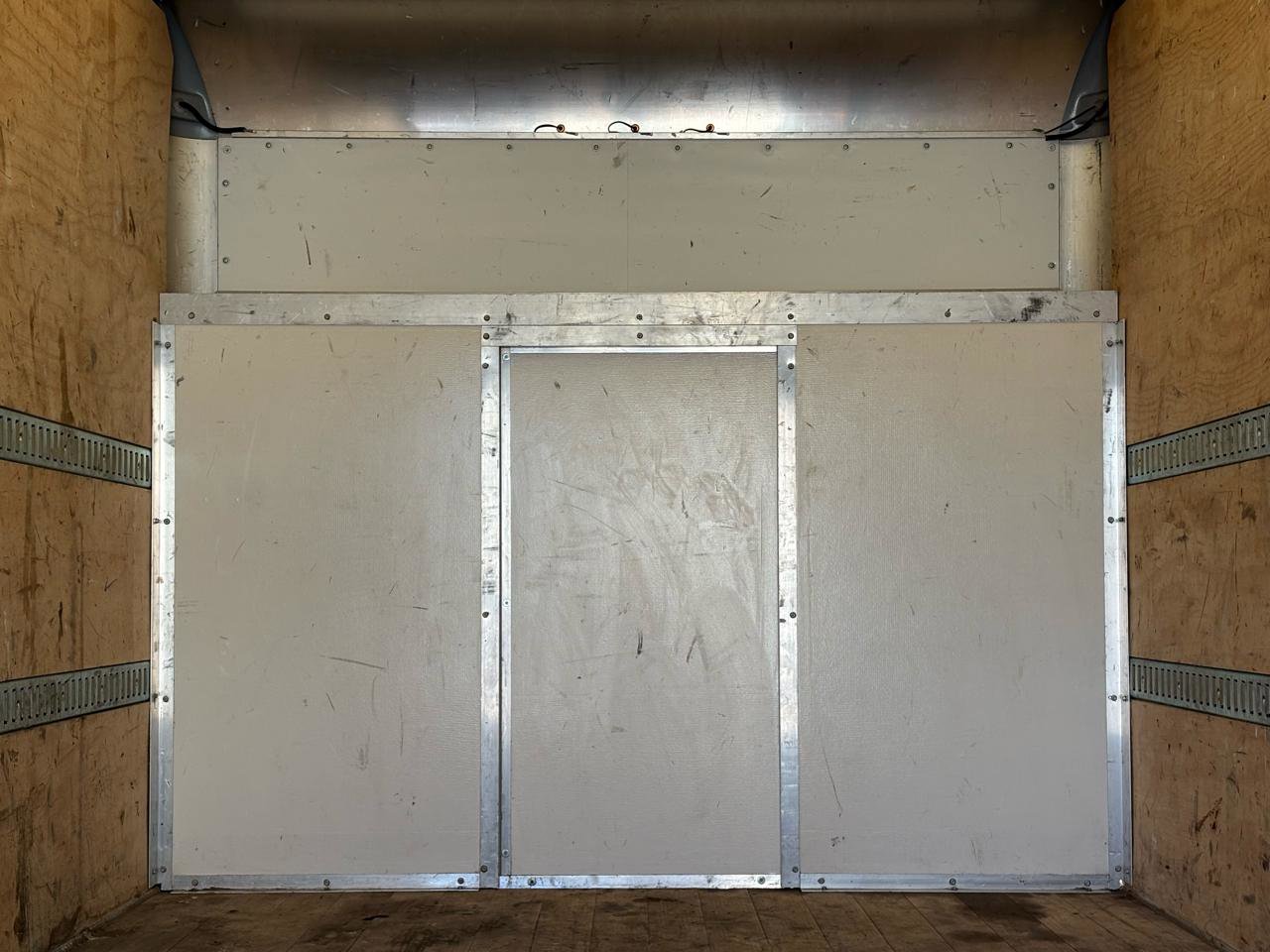 Used 2023 GMC Savana 3500 Extended w/ Power Convenience Package RWD image 32