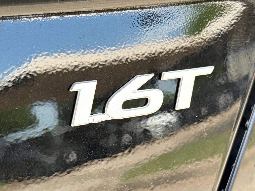 New 2026 Hyundai Kona SEL Premium FWD image 8