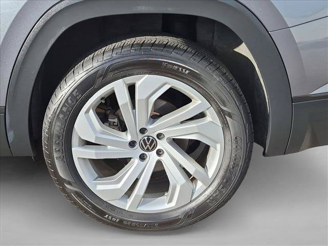 Used 2023 Volkswagen Atlas SE w/ Panoramic Sunroof Package AWD/4WD image 14