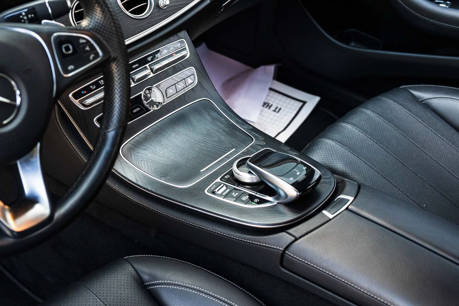 Used 2018 Mercedes-Benz E 300 4MATIC image 19