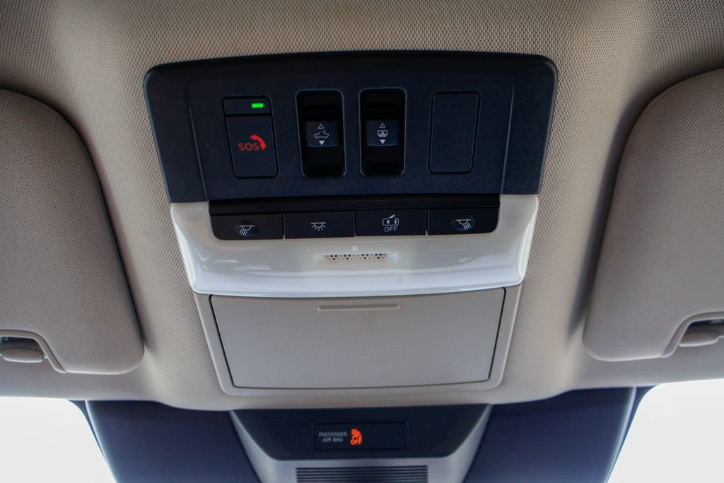 Used 2024 Nissan Pathfinder SL w/ SL Premium Package FWD image 21