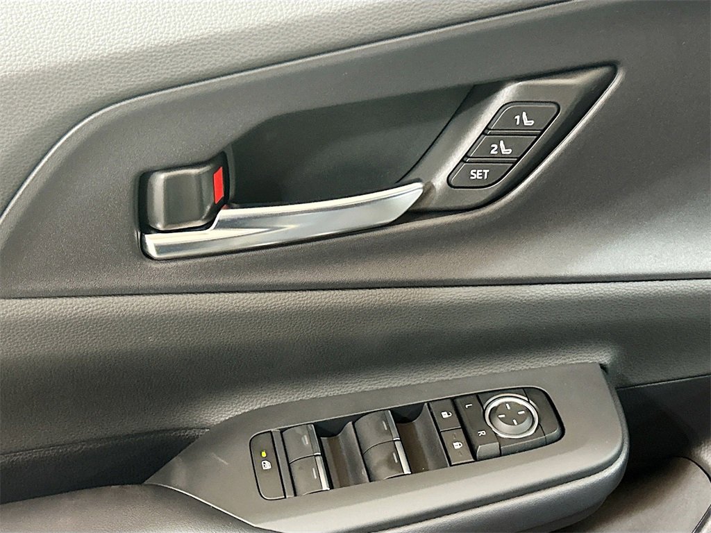 New 2026 Toyota Prius Plug-In Hybrid image 16