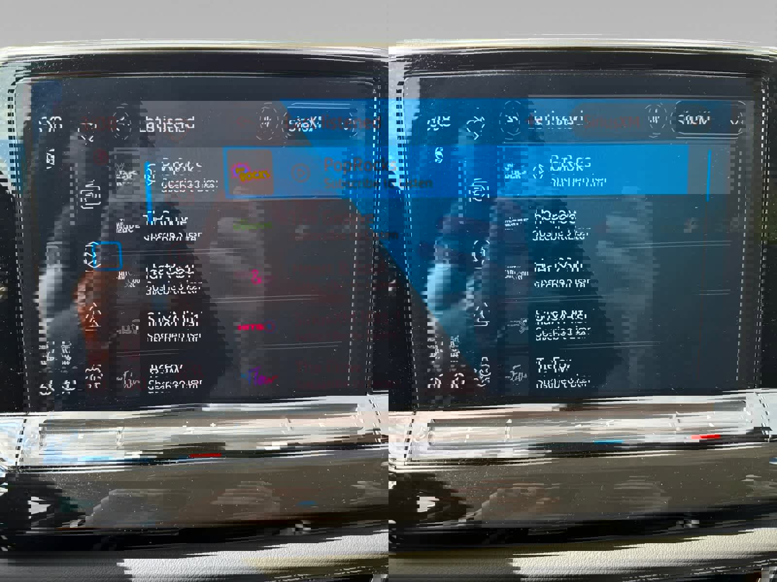 Used 2025 Volkswagen Atlas SE AWD/4WD image 15