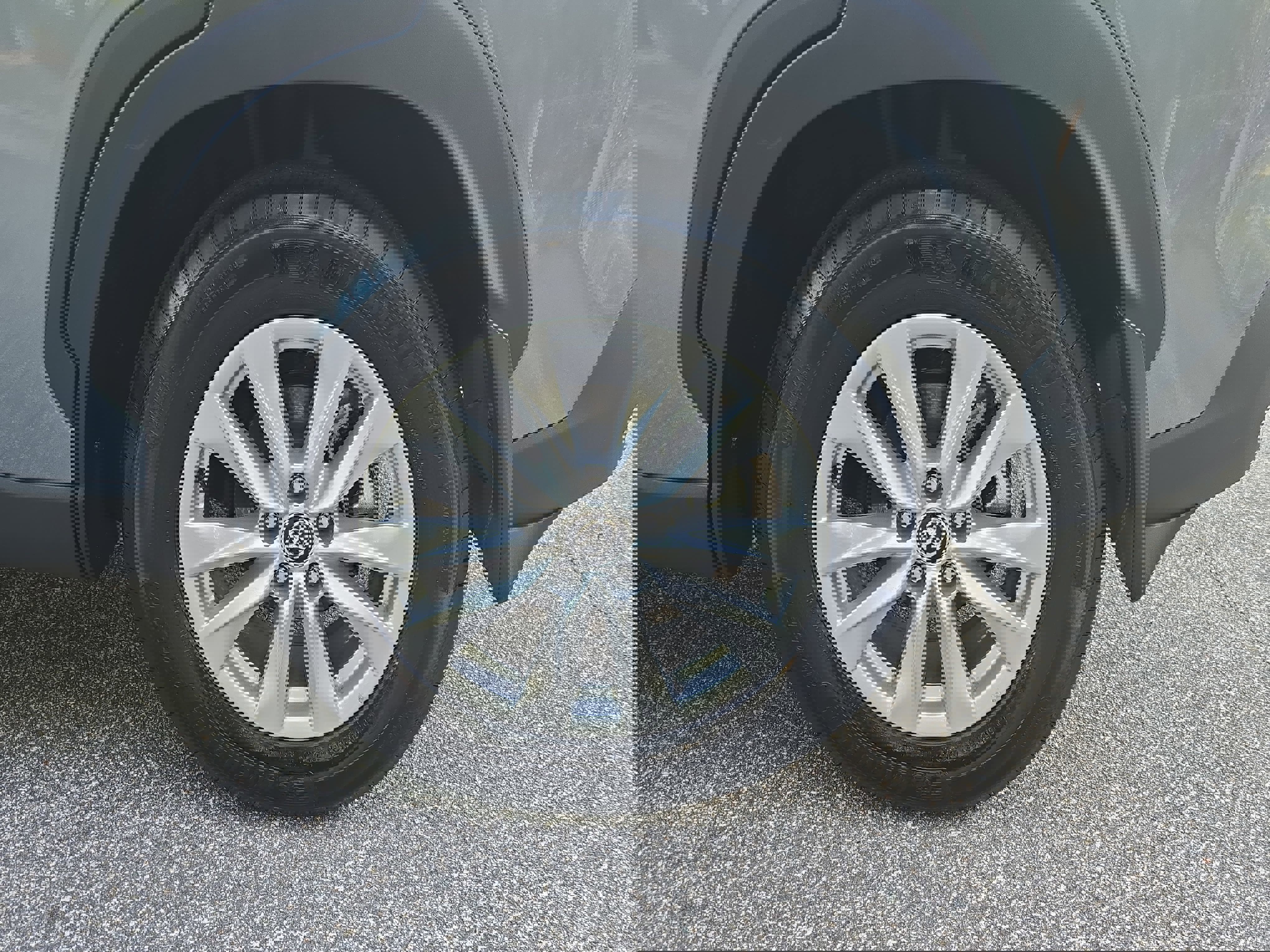 Used 2024 Toyota Corolla Cross LE w/ Moonroof Package image 31