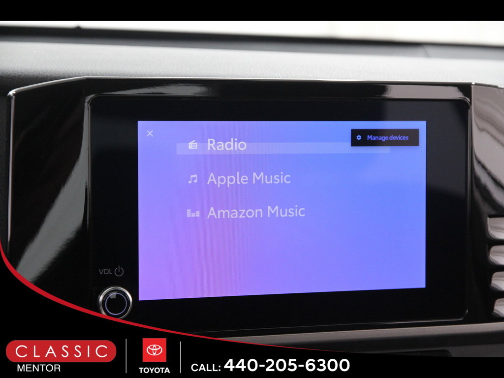 Used 2025 Toyota Camry LE image 11