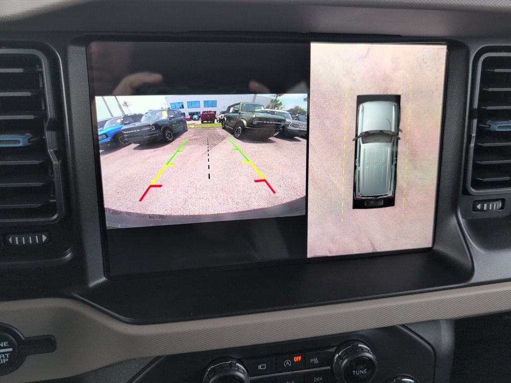 Certified 2022 Ford Bronco Wildtrak AWD/4WD image 19