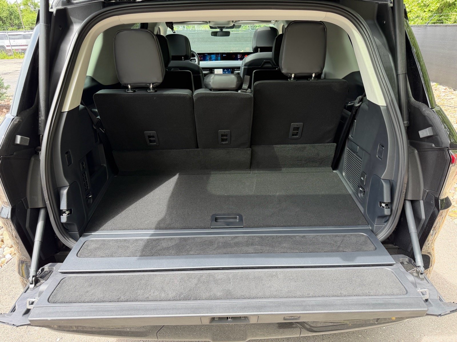 New 2026 Lincoln Navigator Reserve AWD/4WD image 17
