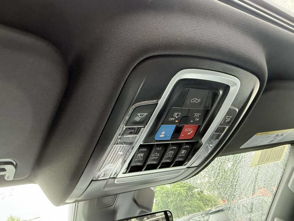 New 2026 RAM 1500 Big Horn AWD/4WD image 31