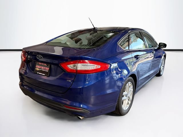 Used 2013 Ford Fusion SE FWD image 6