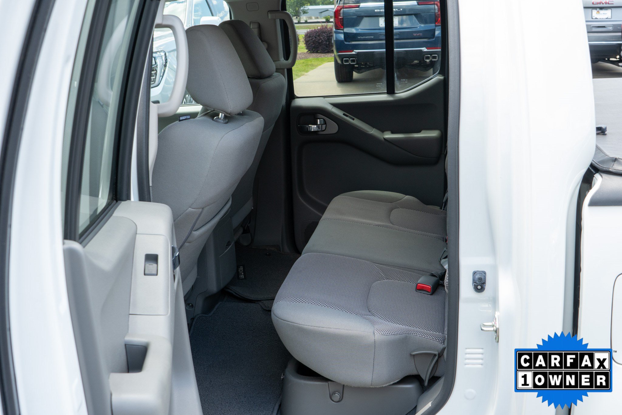 Used 2019 Nissan Frontier SV RWD image 28