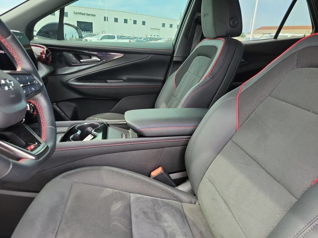 Used 2024 Chevrolet Blazer EV RS AWD/4WD image 17