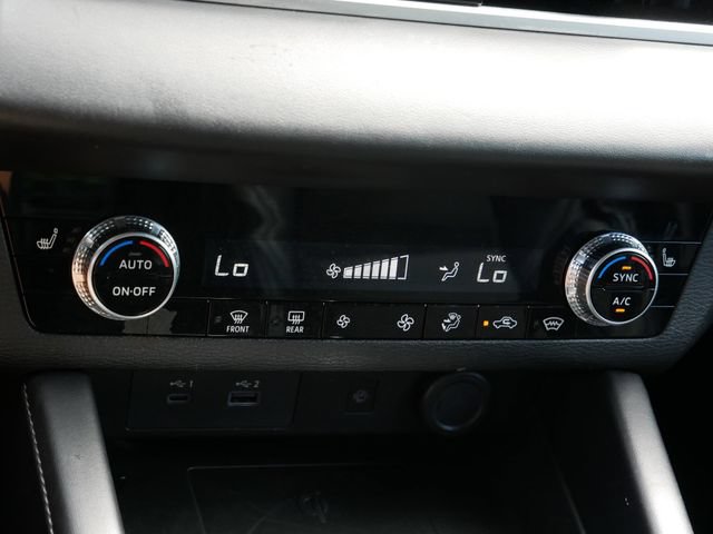Used 2024 Mitsubishi Outlander SE AWD/4WD image 23