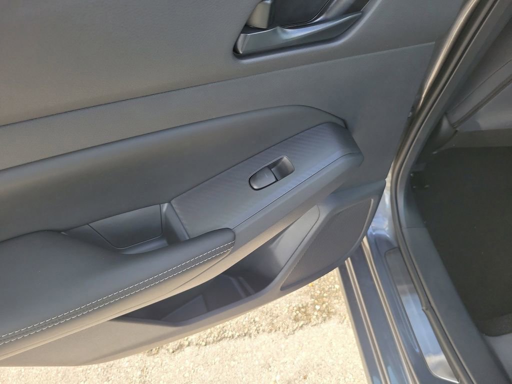 Used 2025 Nissan Altima 2.5 SV w/ SV Special Edition Package image 12