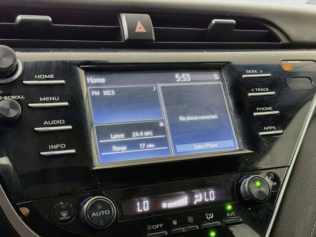 Used 2018 Toyota Camry XSE FWD image 24