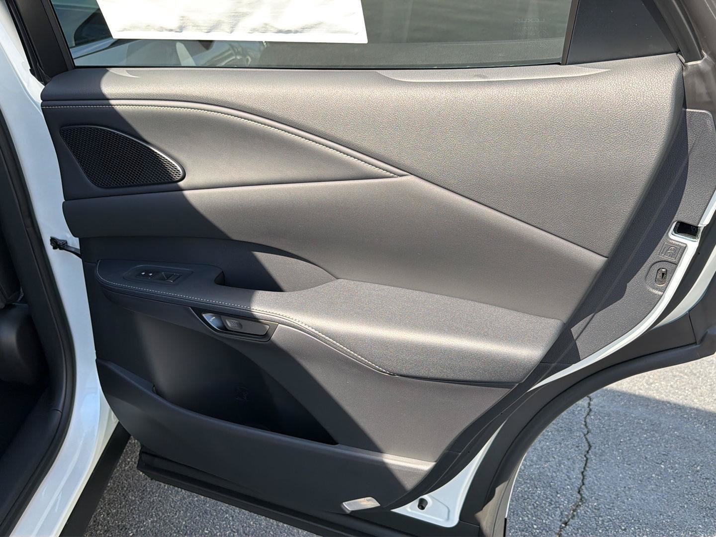 New 2026 Lexus RX 350 FWD image 15