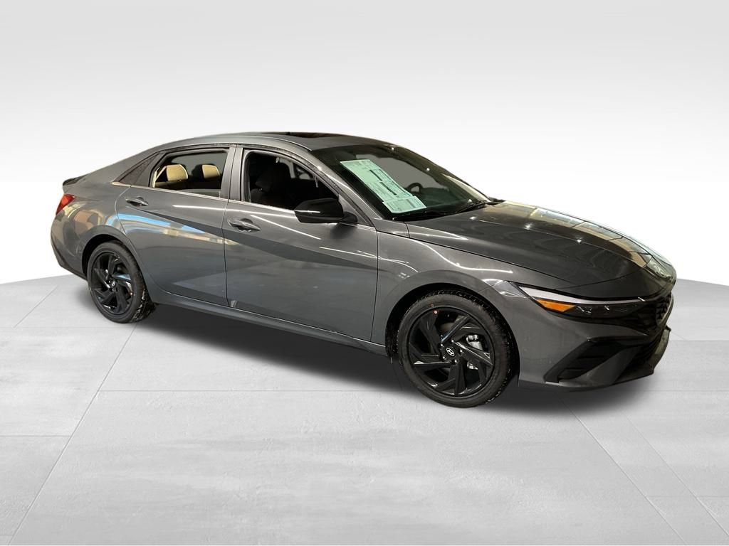New 2026 Hyundai Elantra SEL Sport Premium FWD image 1